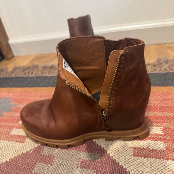 Sorel Joan of Arc Zip Booties Leather - Picture 8 of 9